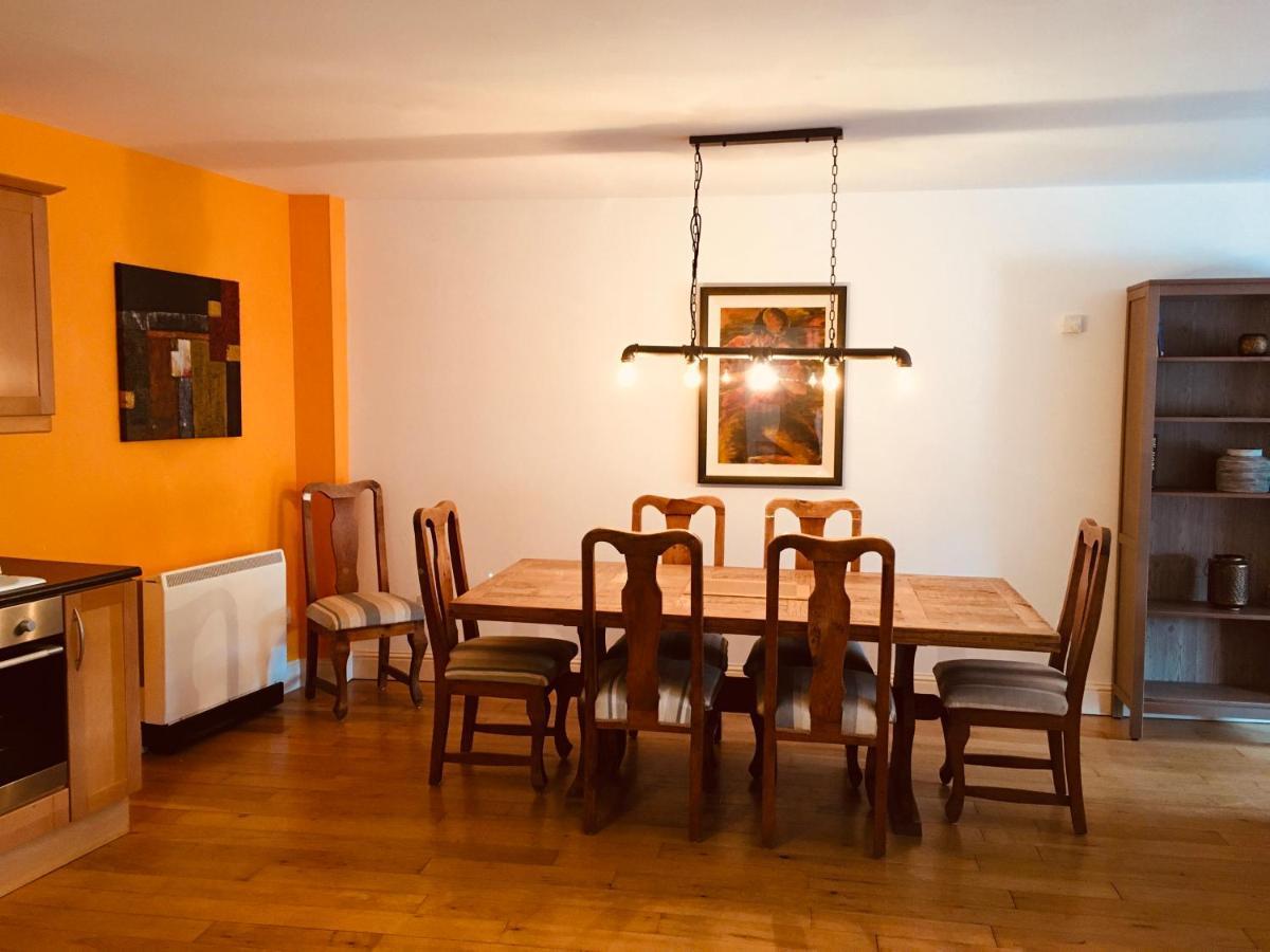 Apartment 8, Clifden Bay Apartments Extérieur photo